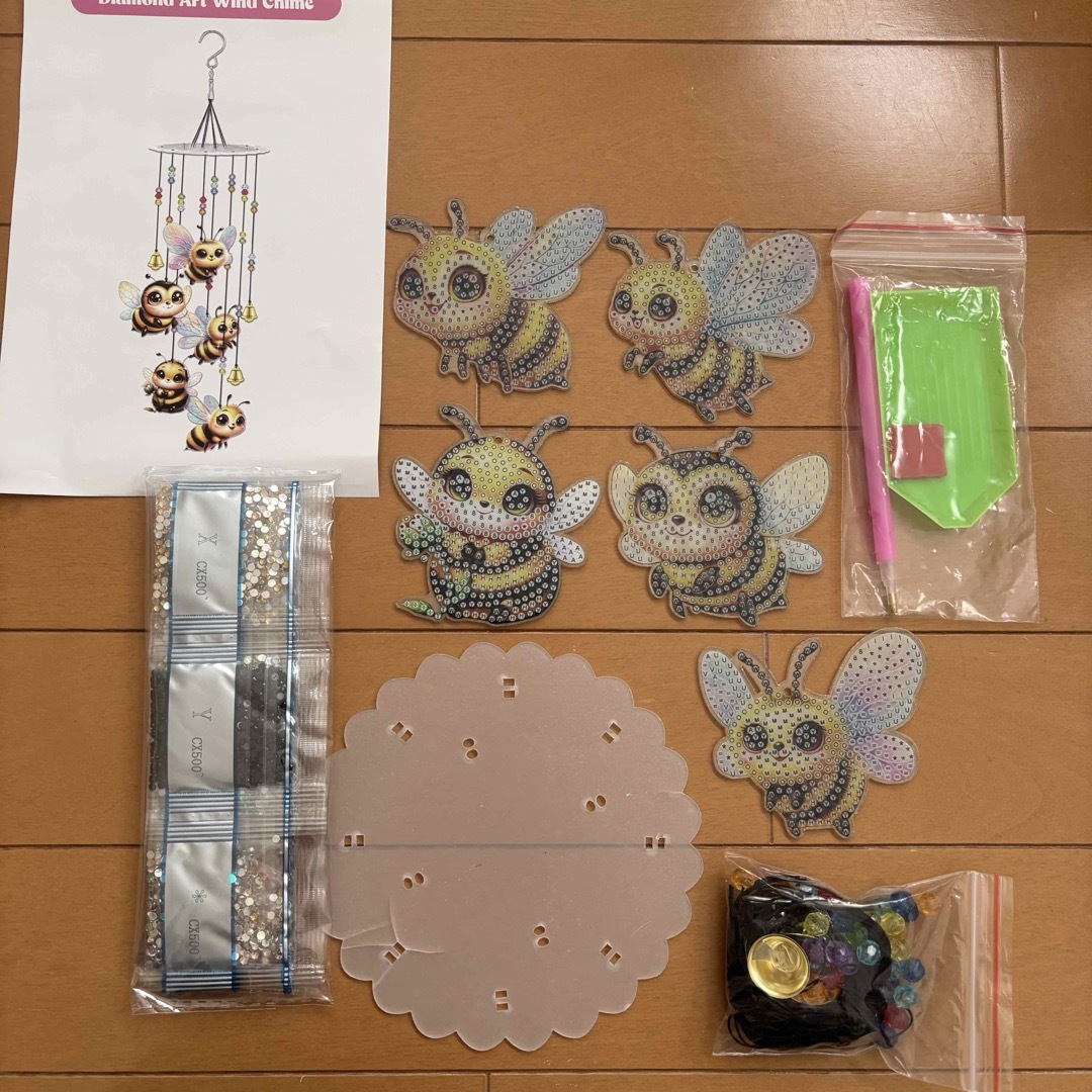 ダイヤモンドアート アウトレット モビール モービル はちさん ハンドメイド ハンドメイドのインテリア/家具(インテリア雑貨)の商品写真