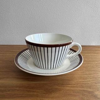 紺地団扇流水茶碗 水無月窯 芳哉造【中古美品】の通販 by 茶道 紺地団扇流水茶碗 水無月窯 芳哉造【中古美品】の通販 by 茶道