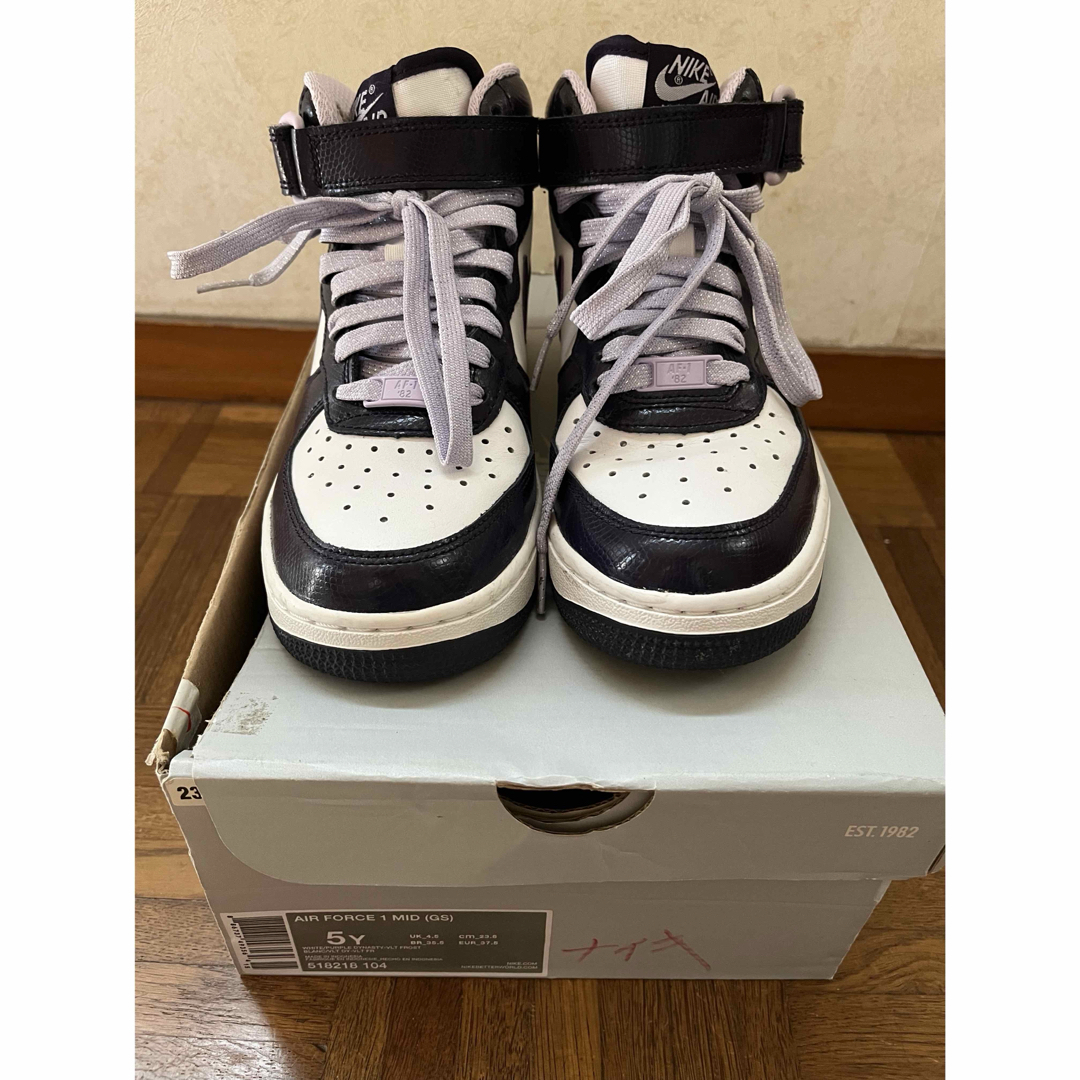 NIKE - ナイキNIKE エアフォースAir Force 1 mid 5Y 23.5センチ NIKE - ナイキNIKE エアフォースAir Force 1 mid 5Y 23.5センチ