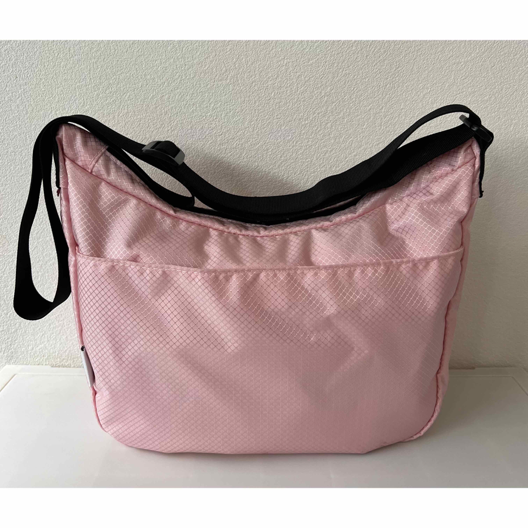Supreme - Supreme☆22SS Small Messenger Bag ☆Used☆の通販 Supreme - Supreme☆22SS Small Messenger Bag ☆Used☆の通販