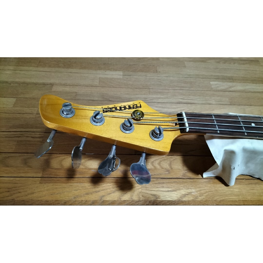 Fernandes - FERNANDES ジャズベース 白 フェルナンデスの通販 Fernandes - FERNANDES ジャズベース 白 フェルナンデスの通販