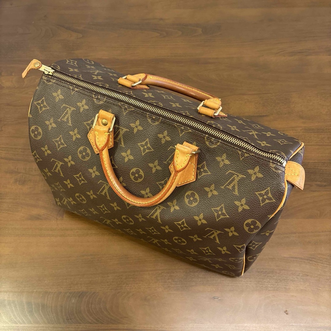 LOUIS VUITTON - ルイヴィトンLouis Vuitton スピーディ LOUIS VUITTON - ルイヴィトンLouis Vuitton スピーディ