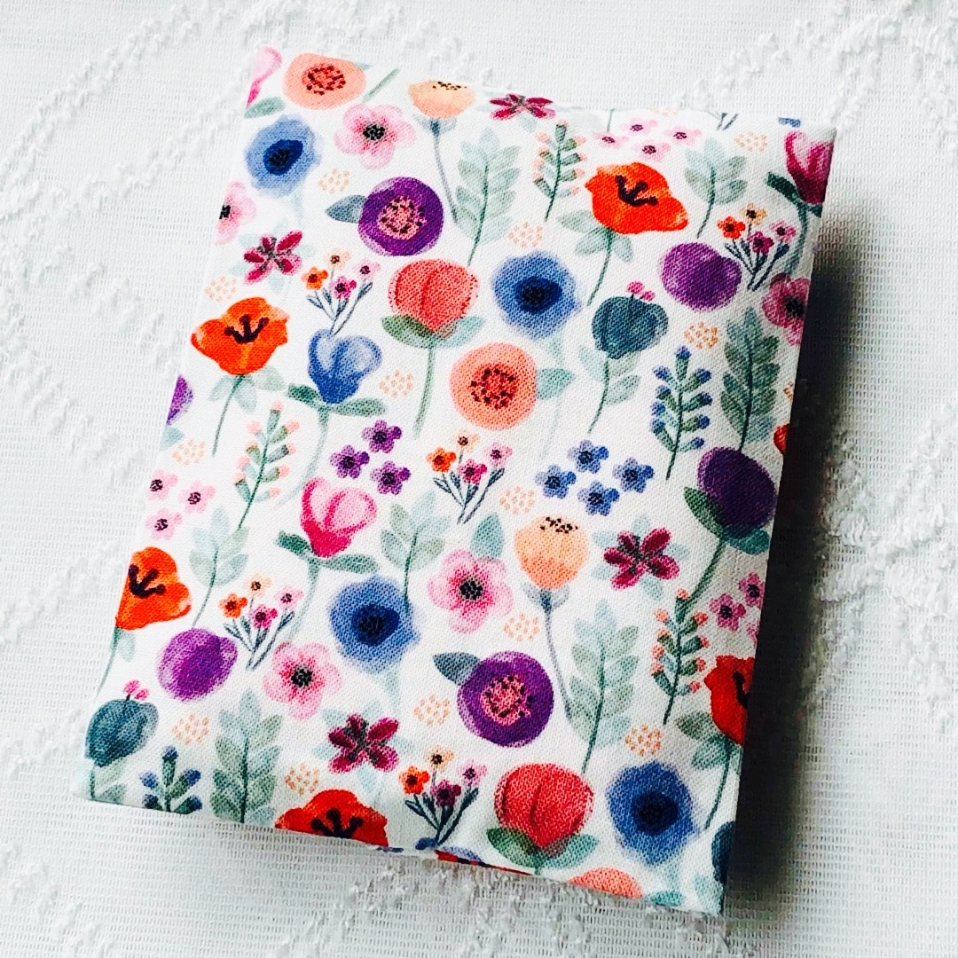 ハンドメイド ポケットティッシュケース 花柄の通販 by よつば
