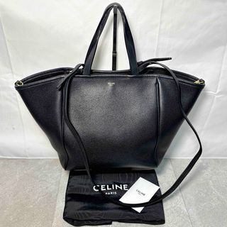 CELINE - CELINE セリーヌ Cマカダム柄 馬車 ショルダーバッグ CELINE - CELINE セリーヌ Cマカダム柄 馬車 ショルダーバッグ
