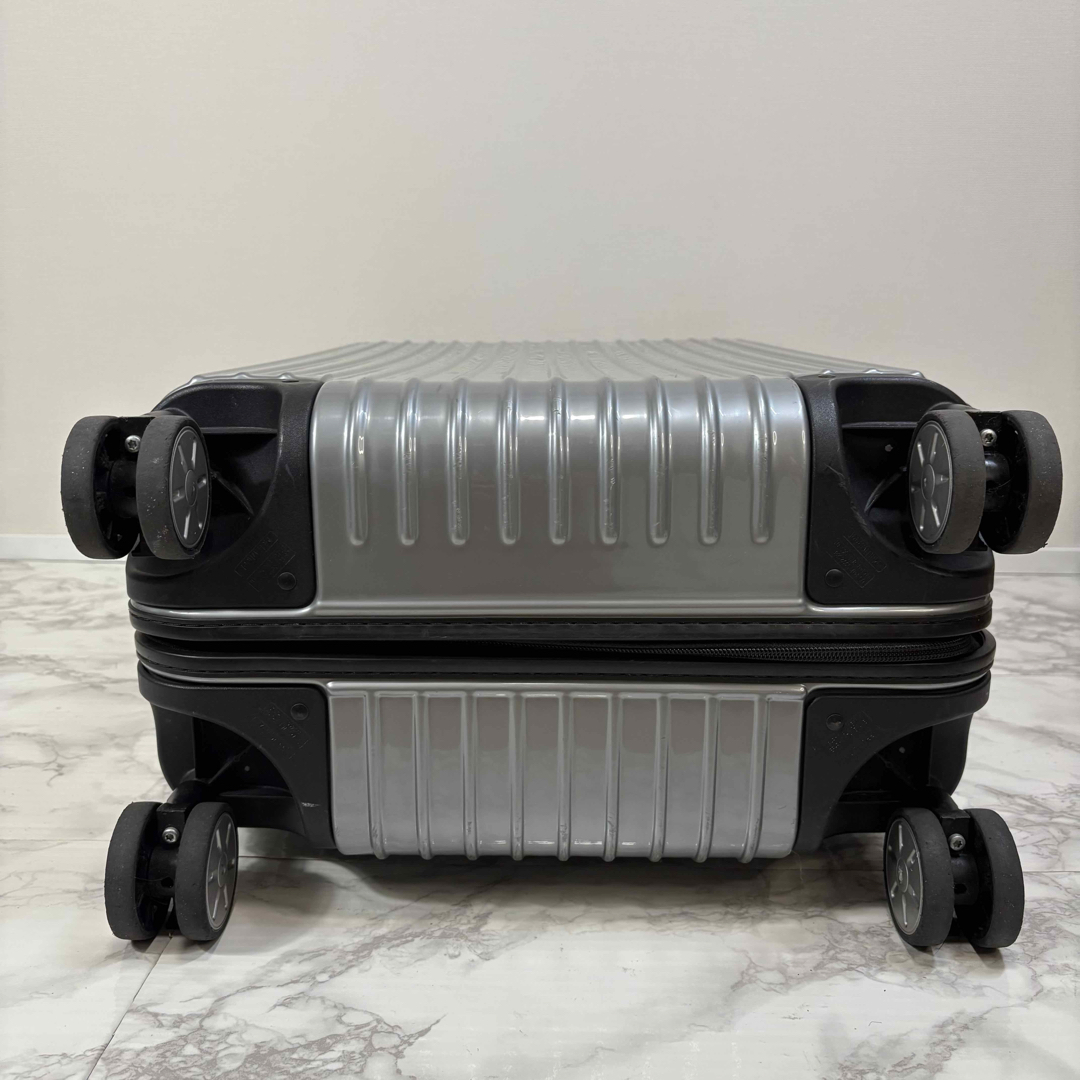 RIMOWA - RIMOWA SALSA 63L 4輪 キャリーケース グレーの通販 by RIMOWA - RIMOWA SALSA 63L 4輪 キャリーケース グレーの通販 by