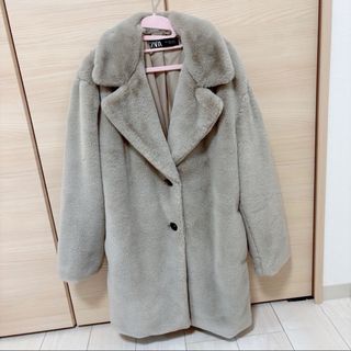 ZARA(毛皮/ファーコート)のフリマアイテム一覧 ZARA(毛皮/ファーコート)のフリマアイテム一覧