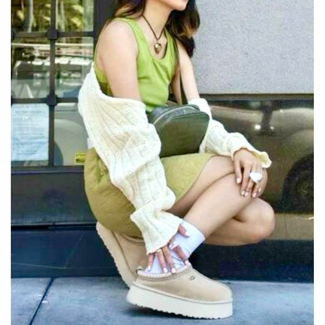国内正規品✨入手困難・激レア✨美品✨23cm⇒22靴下~✨UGG 国内正規品✨入手困難・激レア✨美品✨23cm⇒22靴下~✨UGG