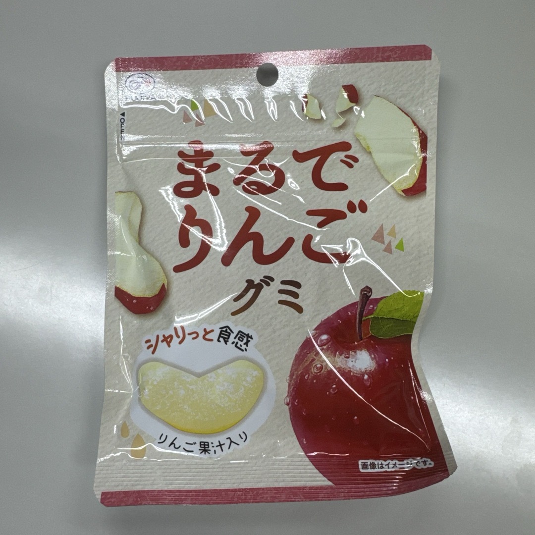 不二家 - まるでりんごグミ 1袋 賞味期限2026.1の通販 by 激安 不二家 - まるでりんごグミ 1袋 賞味期限2026.1の通販 by 激安