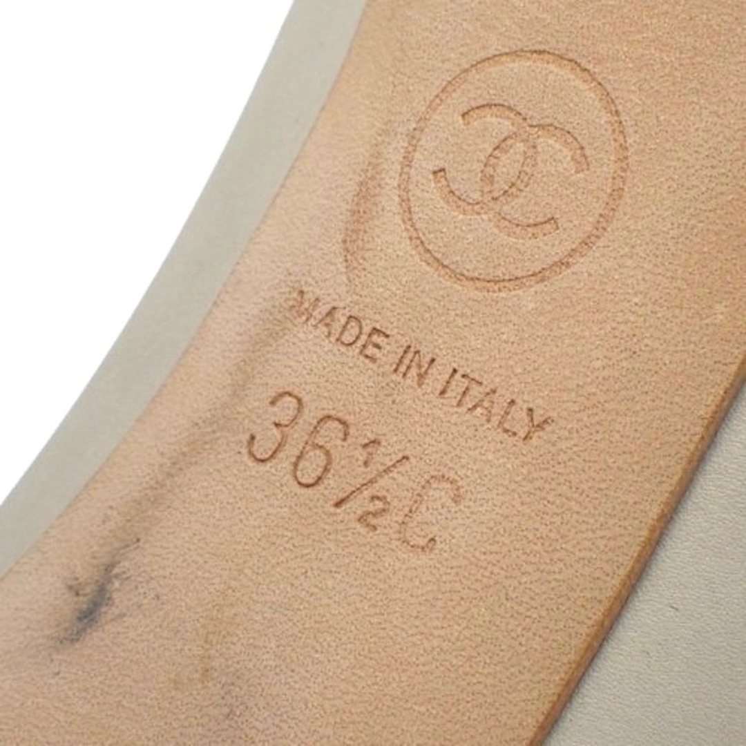 CHANEL - CHANEL(シャネル) ココマーク チェーン パンプス 靴 CHANEL - CHANEL(シャネル) ココマーク チェーン パンプス 靴