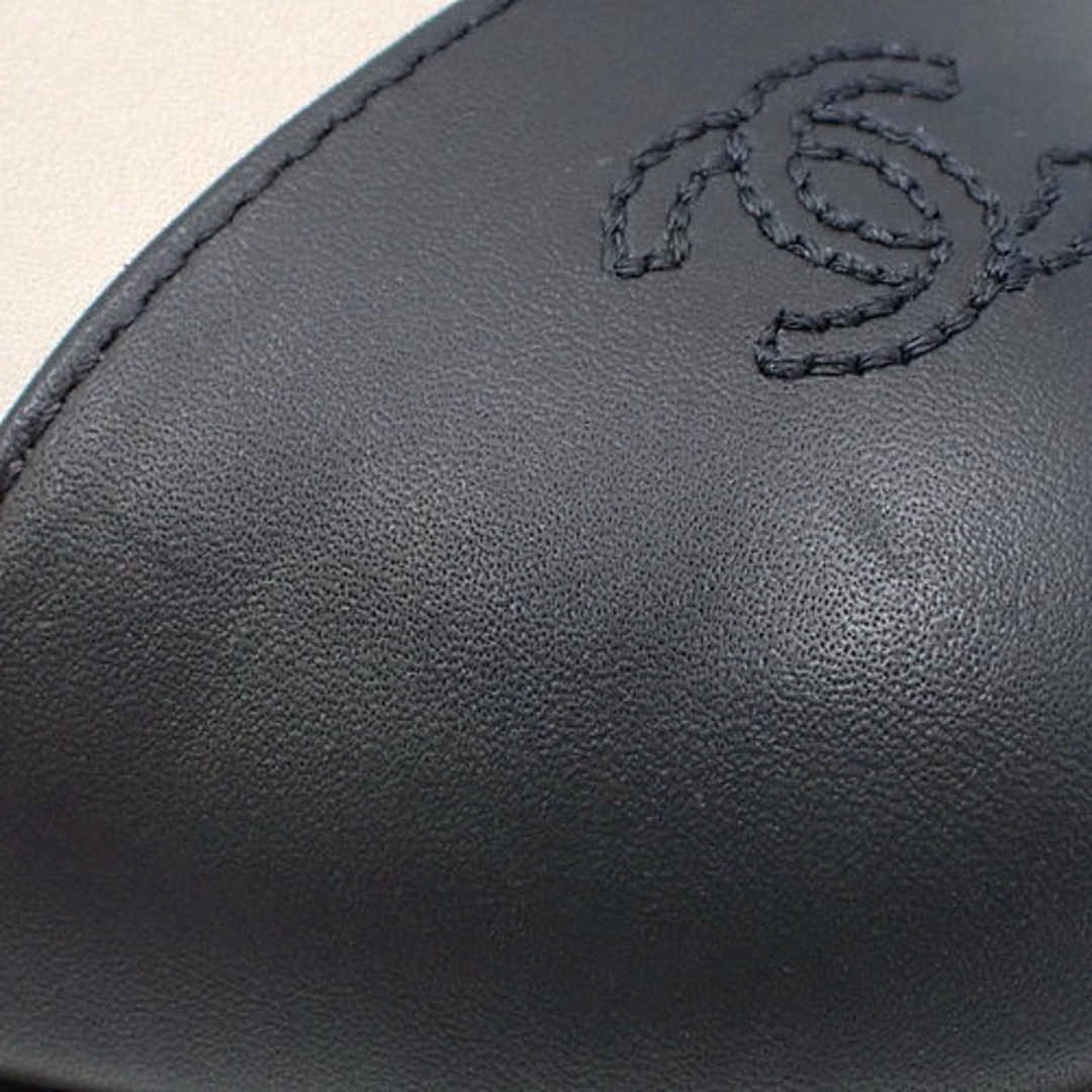 CHANEL - CHANEL(シャネル) ココマーク チェーン パンプス 靴 CHANEL - CHANEL(シャネル) ココマーク チェーン パンプス 靴
