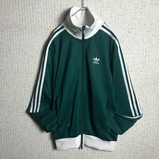 adidas(ジャージ ・ グリーン・カーキ/緑色系)のフリマ adidas(ジャージ ・ グリーン・カーキ/緑色系)のフリマ