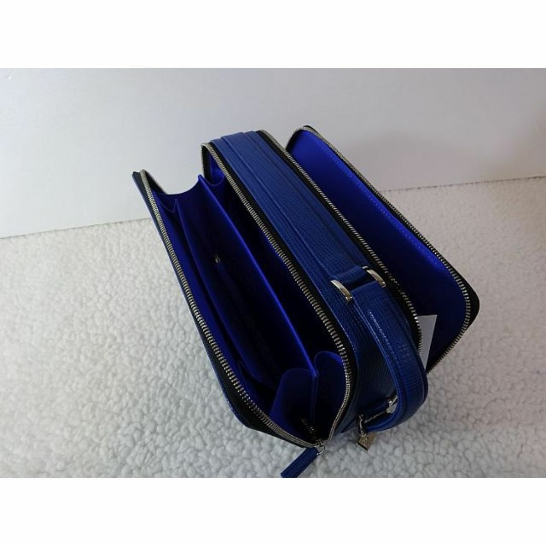 LANVIN en Bleu - 【新品・本物】LANVIN en Bleuセカンドバッグ LANVIN en Bleu - 【新品・本物】LANVIN en Bleuセカンドバッグ