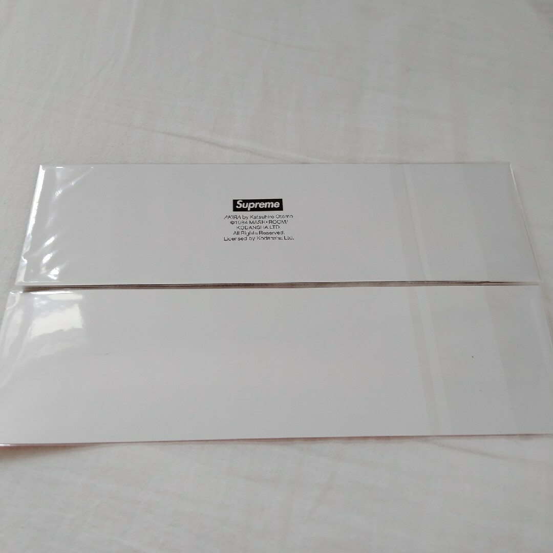 Supreme boxlogo ステッカー 2枚セットの通販 by いつき's shop Supreme boxlogo ステッカー 2枚セットの通販 by いつき's shop
