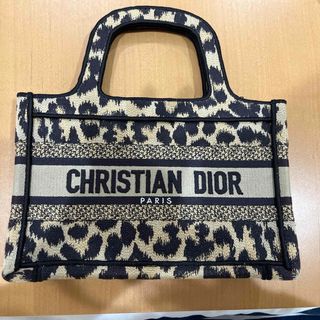 Dior - ディオール Dior トロッター フラワー刺繍 がま口 Dior - ディオール Dior トロッター フラワー刺繍 がま口