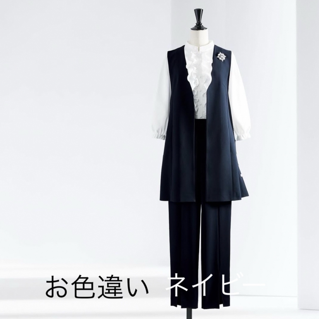 René - 新品同様 ルネ フリル ブラウス 36 ダークネイビーの通販 René - 新品同様 ルネ フリル ブラウス 36 ダークネイビーの通販