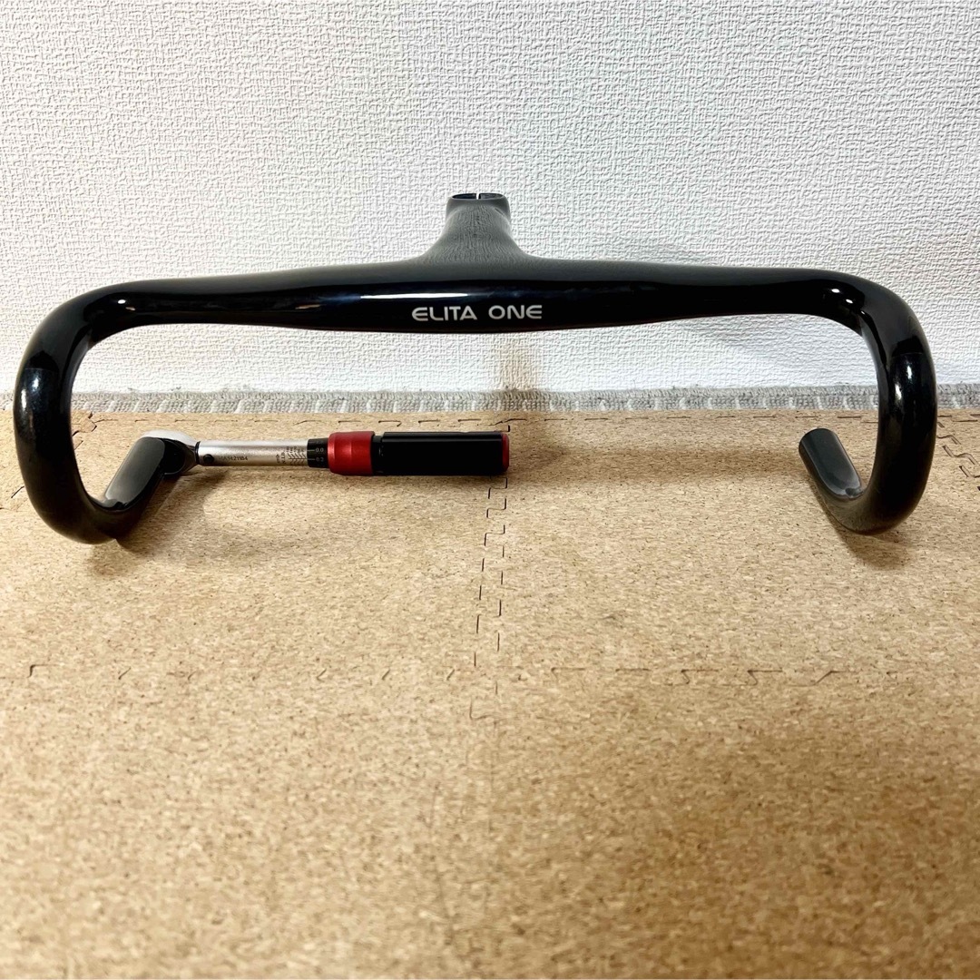 ロードバイク 一体型 カーボン エアロ ドロップハンドル 400 ロードバイク 一体型 カーボン エアロ ドロップハンドル 400