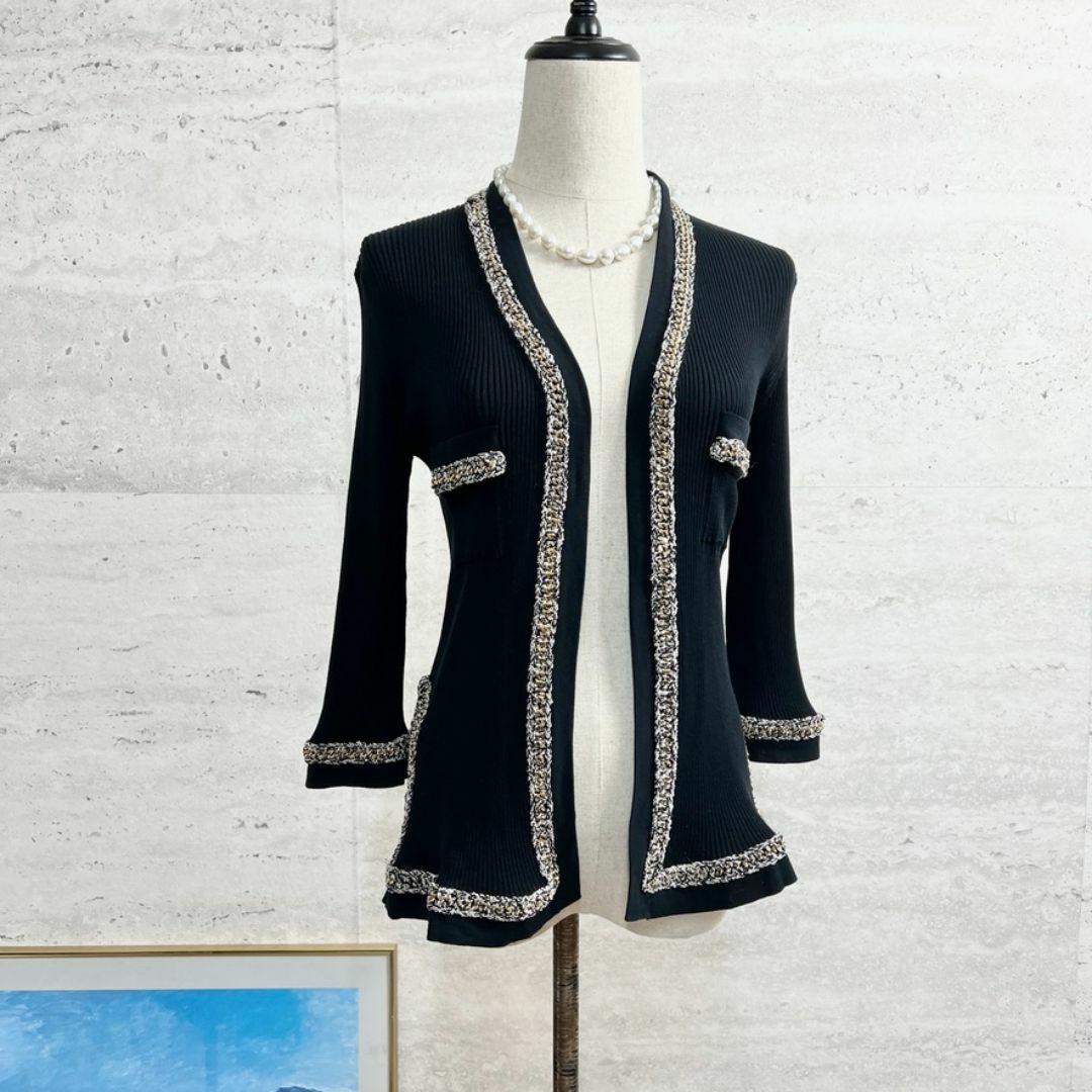 CHANEL - 極美品☆CHANEL☆チェーン装飾☆ツイードトリム CHANEL - 極美品☆CHANEL☆チェーン装飾☆ツイードトリム