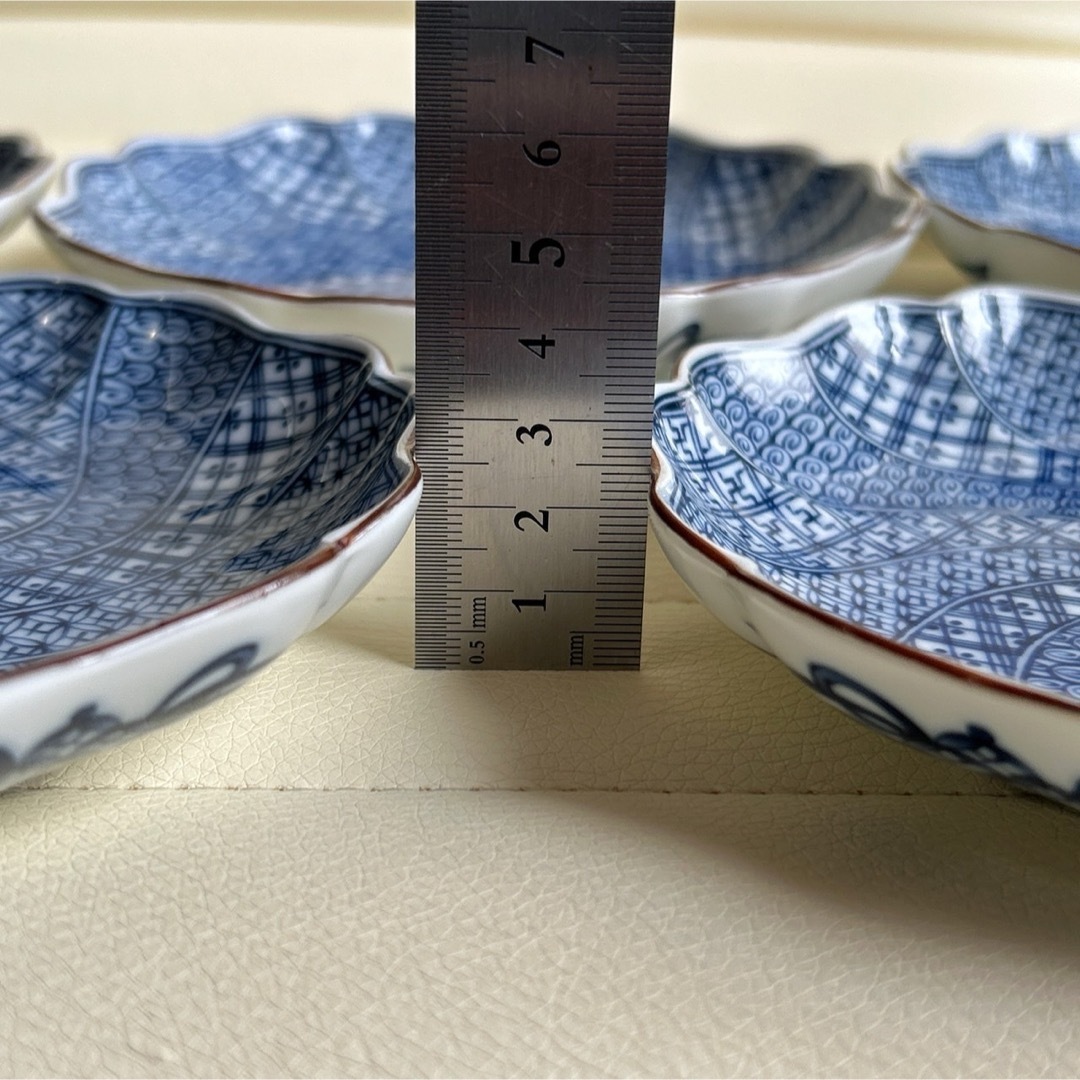 たち吉 - たち吉 捻祥瑞 染付 銘々皿揃 5枚セット 輪花皿 古 たち吉 - たち吉 捻祥瑞 染付 銘々皿揃 5枚セット 輪花皿 古