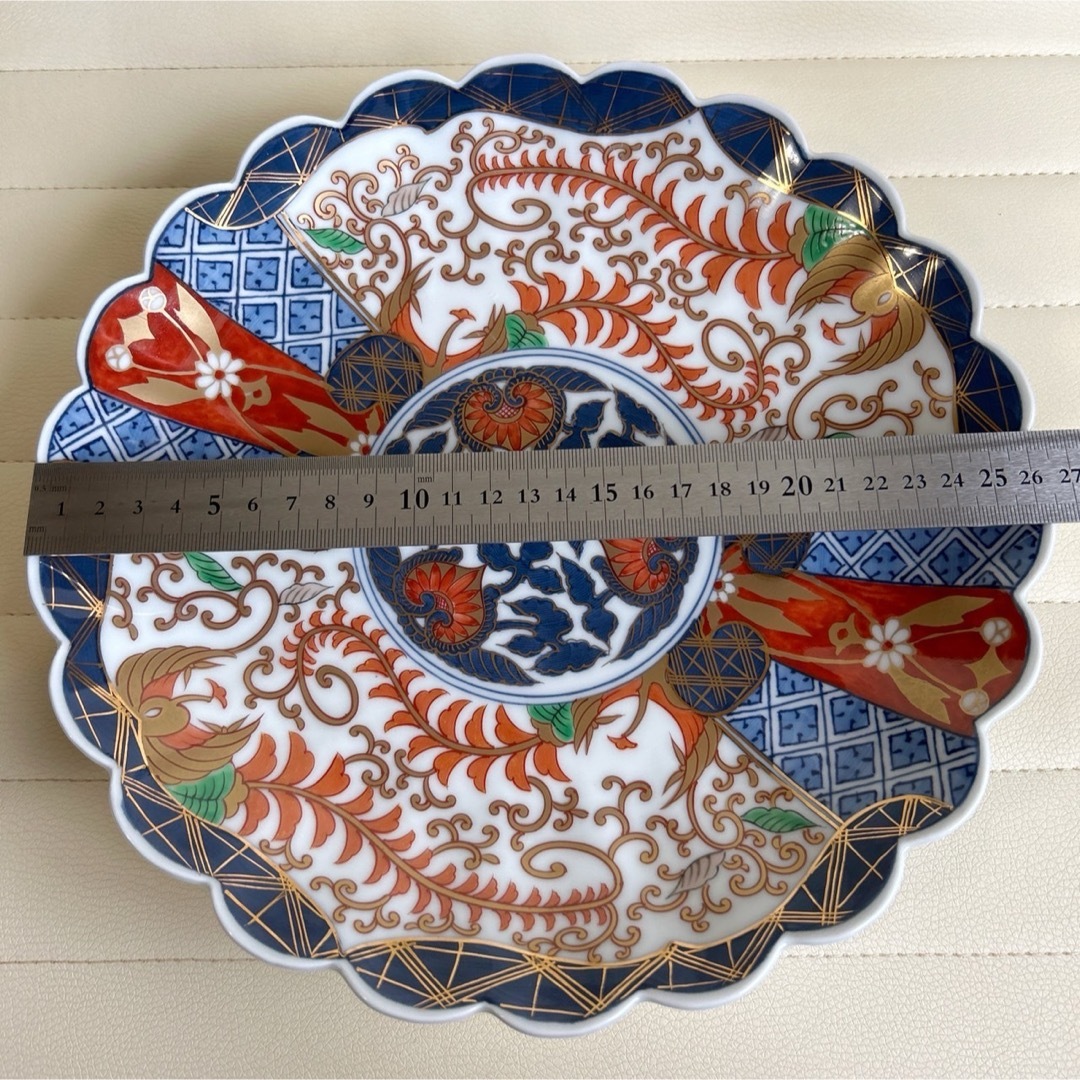 有田焼 - 有田焼 藤太郎窯 金彩古伊万里様式 大皿 菊割皿 盛皿 有田焼 - 有田焼 藤太郎窯 金彩古伊万里様式 大皿 菊割皿 盛皿