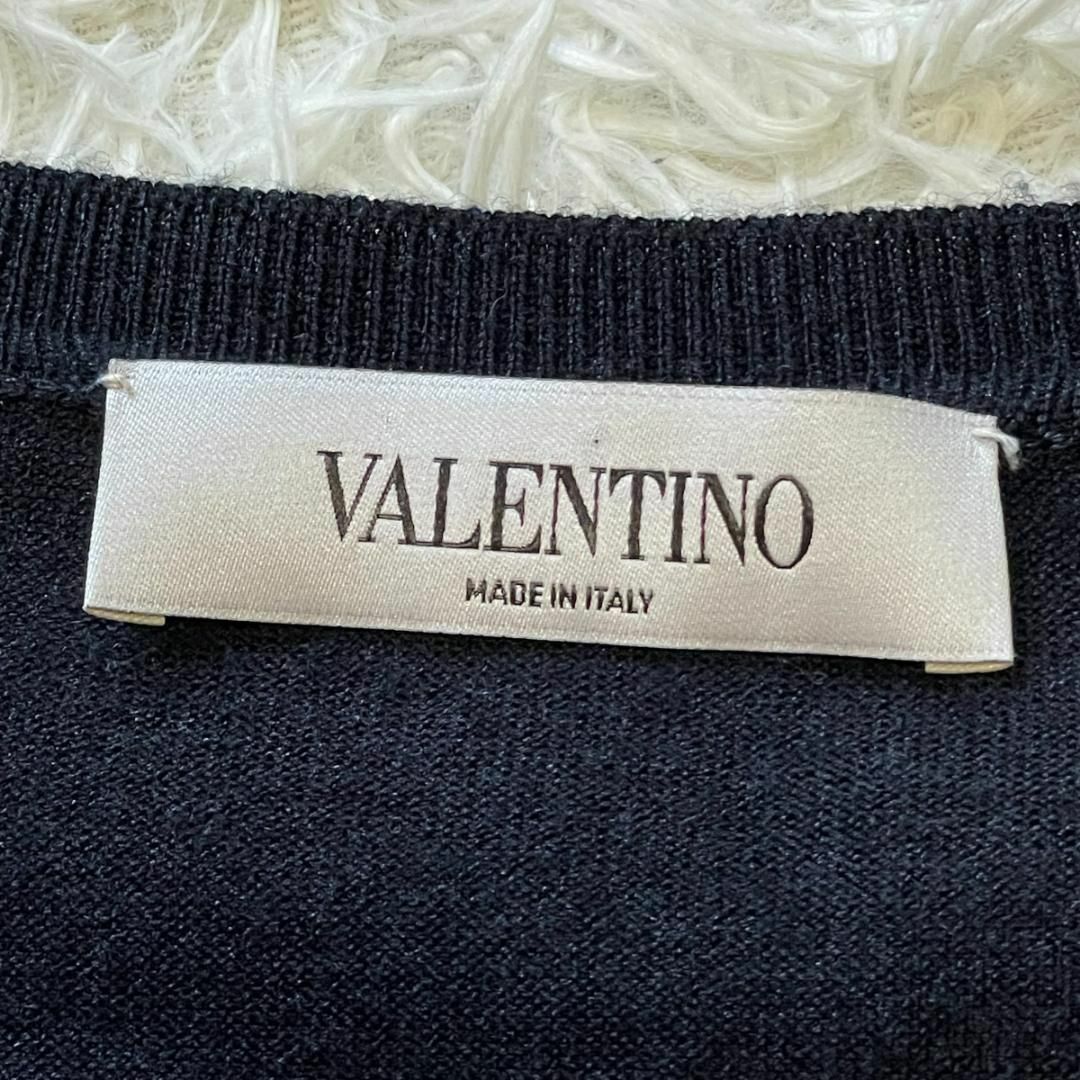 VALENTINO - VALENTINO シルク カシミヤ混 フロントレース V VALENTINO - VALENTINO シルク カシミヤ混 フロントレース V