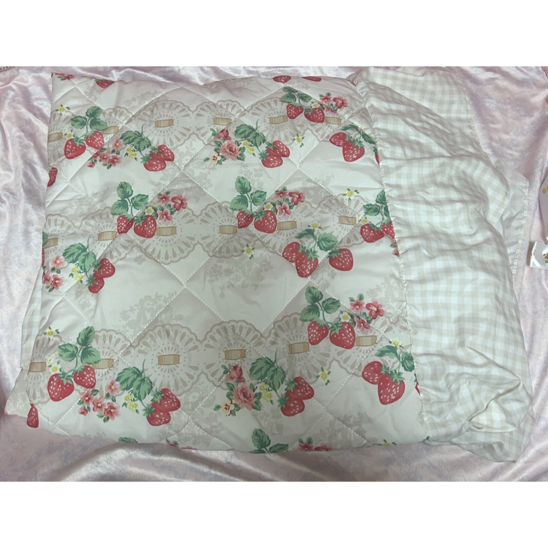 しまむら - しまむら 青木美沙子 敷きパッド いちご しまむら - しまむら 青木美沙子 敷きパッド いちご