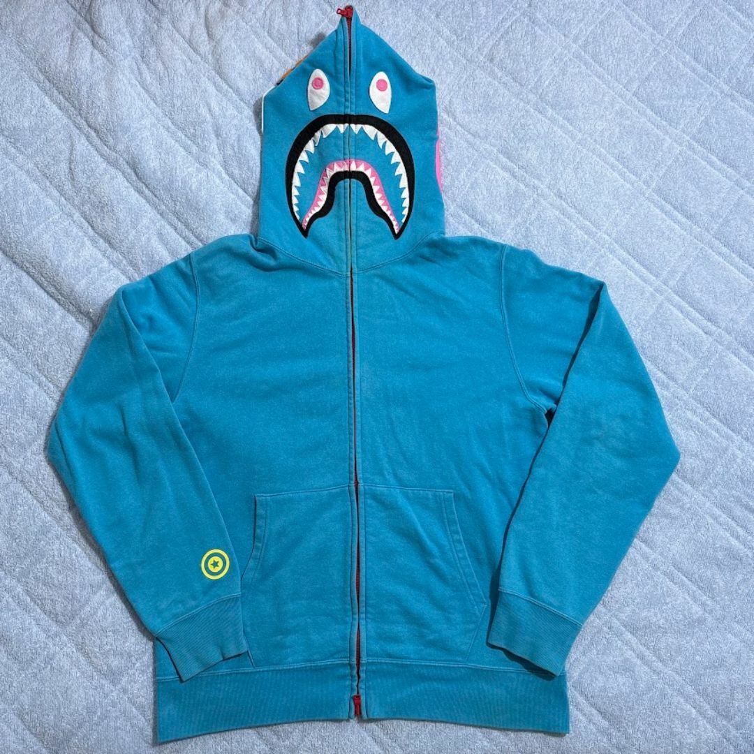 A BATHING APE - bape shark hoodie neon blue シャーク A BATHING APE - bape shark hoodie neon blue シャーク
