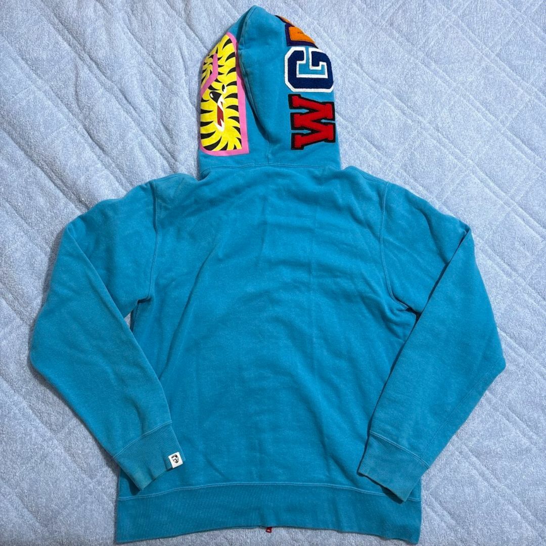 A BATHING APE - bape shark hoodie neon blue シャーク A BATHING APE - bape shark hoodie neon blue シャーク