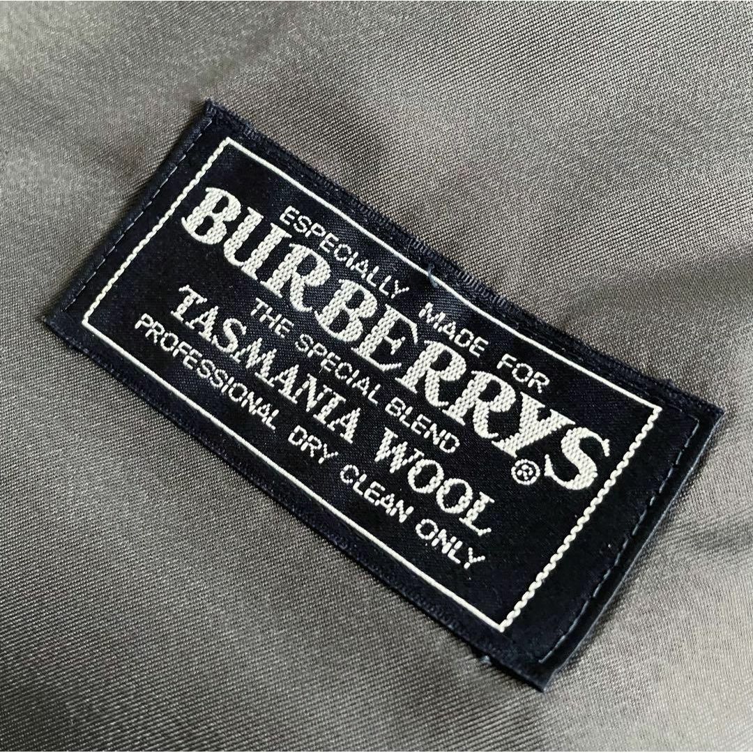 BURBERRY - 【Burberry】ビンテージ ダブル ブレステッド BURBERRY - 【Burberry】ビンテージ ダブル ブレステッド