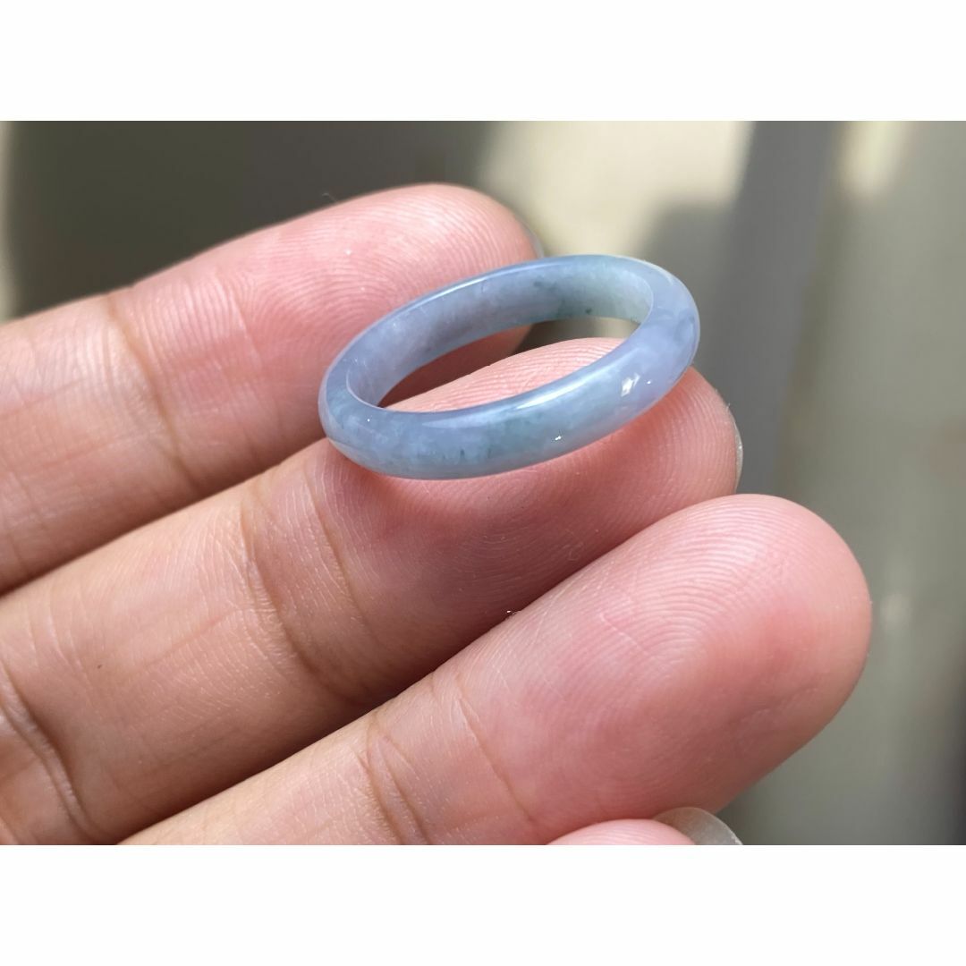 L11-83 超薄灰ラベンダー 13.5号グアテマラ産 本翡翠 くりぬき L11-83 超薄灰ラベンダー 13.5号グアテマラ産 本翡翠 くりぬき