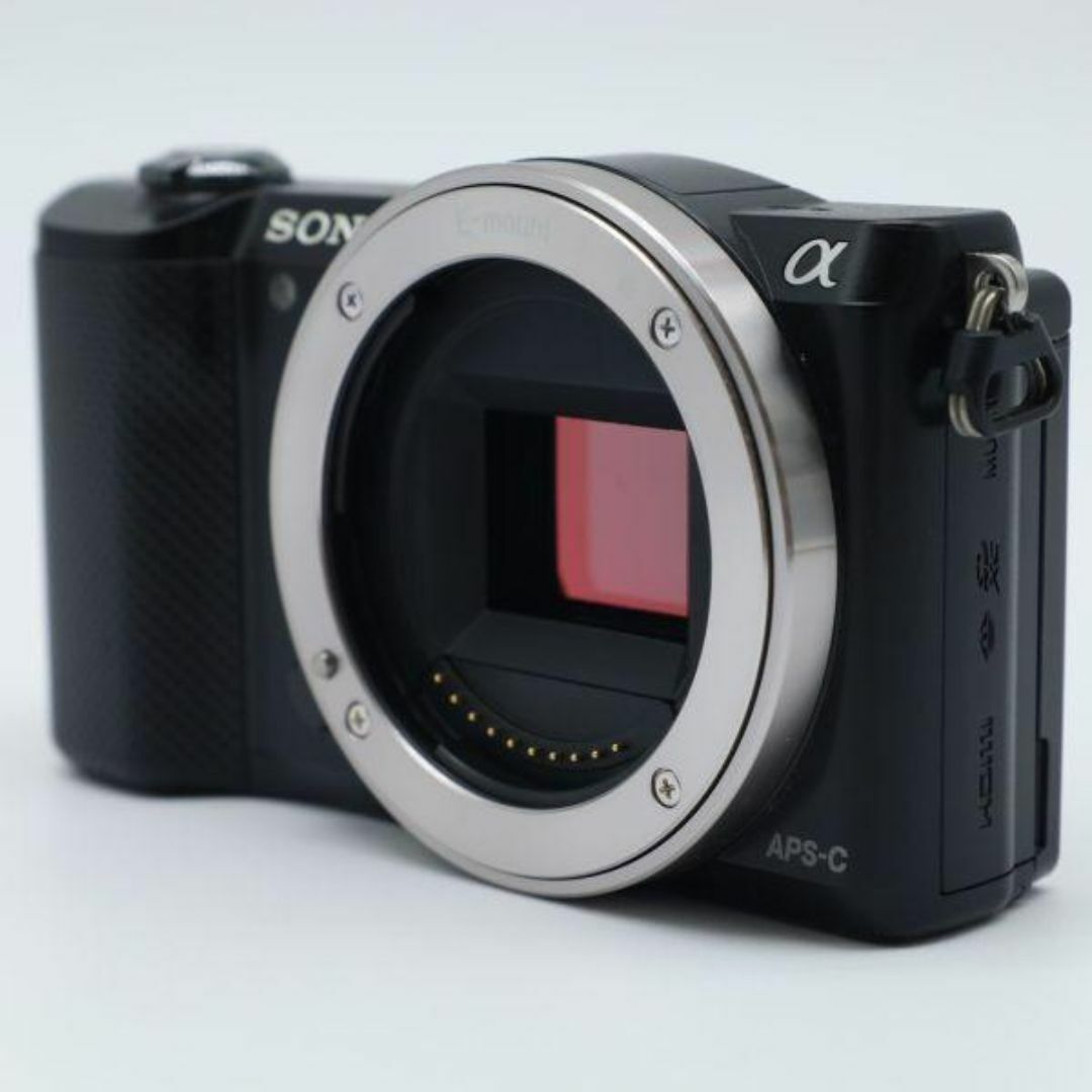 シャッター数2003!元箱付き□極上品□ SONYソニー α5000 ボディ シャッター数2003!元箱付き□極上品□ SONYソニー α5000 ボディ
