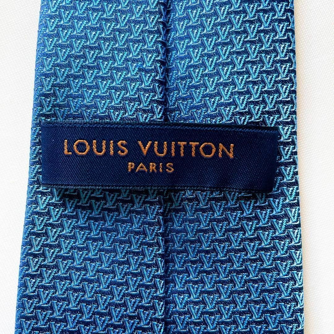 LOUIS VUITTON - 【極美品】ルイヴィトン LV総柄 ネクタイ LOUIS VUITTON - 【極美品】ルイヴィトン LV総柄 ネクタイ
