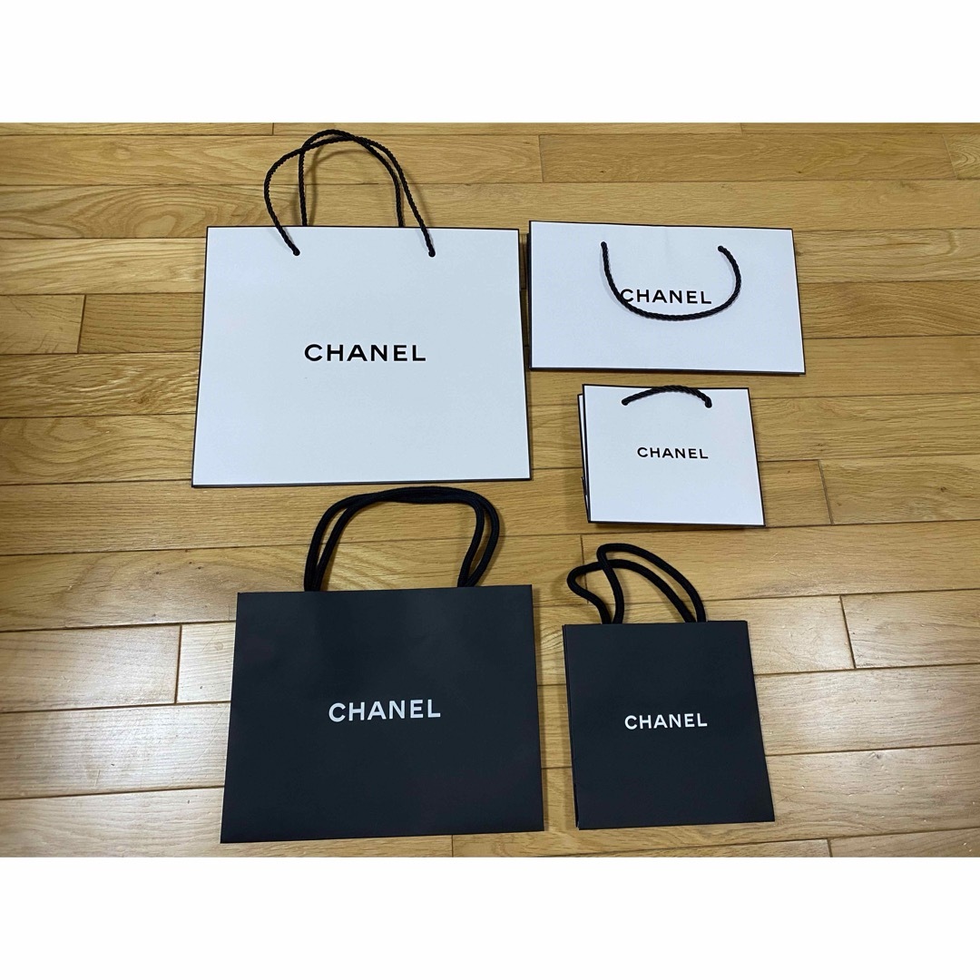 CHANEL - シャネル ショップ袋5枚 CHANEL ショッパーの通販 by CHANEL - シャネル ショップ袋5枚 CHANEL ショッパーの通販 by