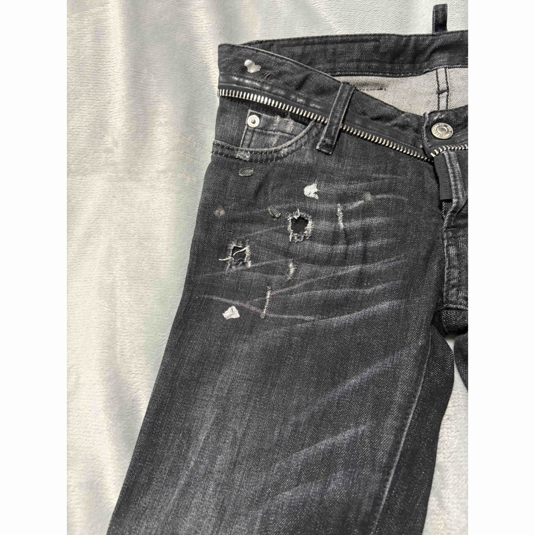 DSQUARED2 - DSQUARED2/スキニーデニム/34 ダメージ ジップの DSQUARED2 - DSQUARED2/スキニーデニム/34 ダメージ ジップの