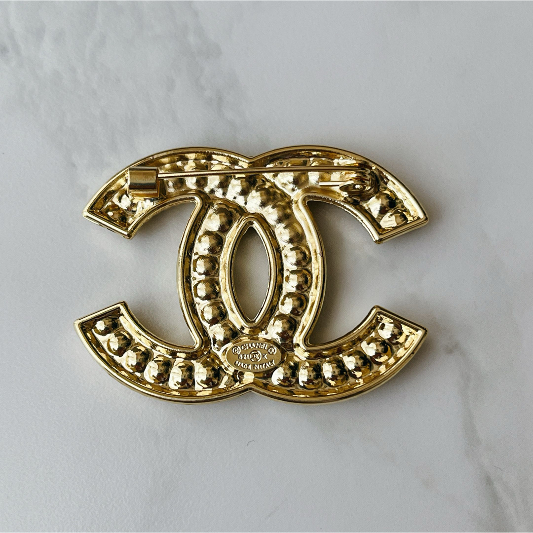 CHANEL - シャネル ヴィンテージ ブローチ ゴールドの通販 by CHANEL - シャネル ヴィンテージ ブローチ ゴールドの通販 by