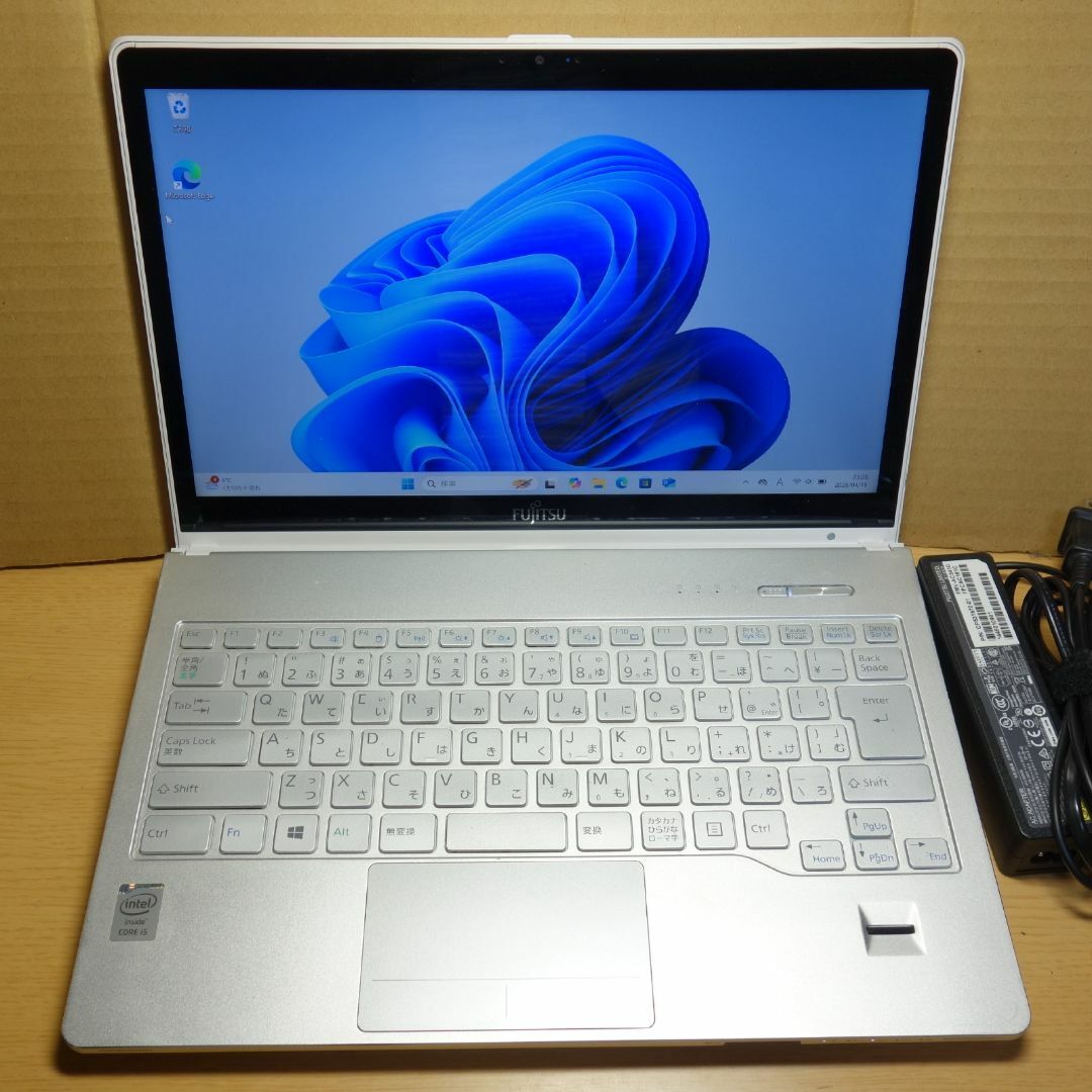富士通 - LIFEBOOK SH90◇i5-4200U/SSD 128/8G◇タッチパネルの 富士通 - LIFEBOOK SH90◇i5-4200U/SSD 128/8G◇タッチパネルの