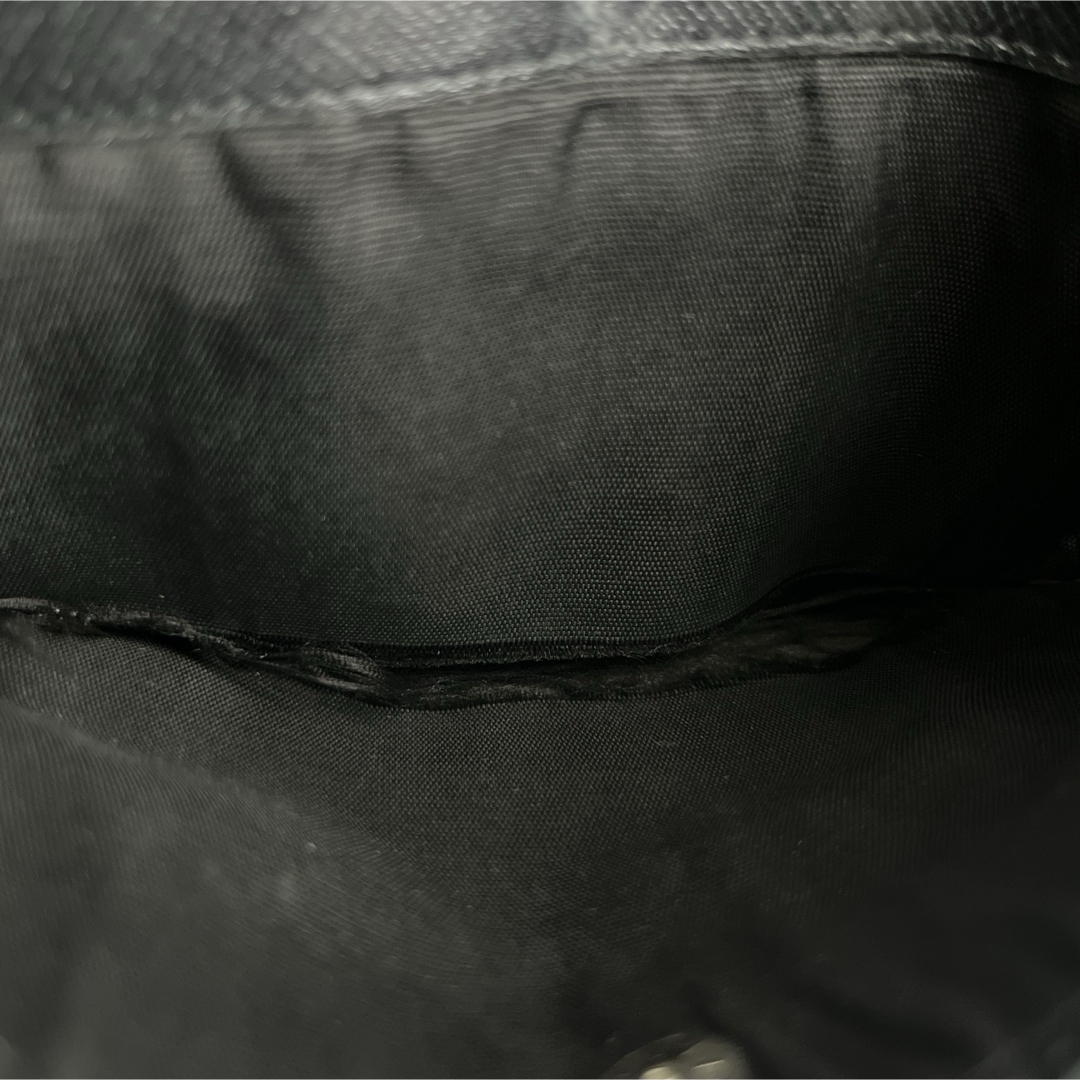 PRADA - プラダ 三角ロゴ 二つ折り財布 コンパクトウォレット PRADA - プラダ 三角ロゴ 二つ折り財布 コンパクトウォレット