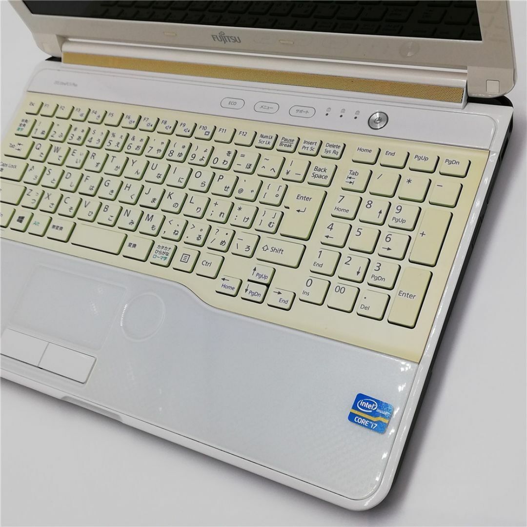 富士通 - 富士通 ノートパソコン AH53/J 白 中古 Core i7 BDの 富士通 - 富士通 ノートパソコン AH53/J 白 中古 Core i7 BDの