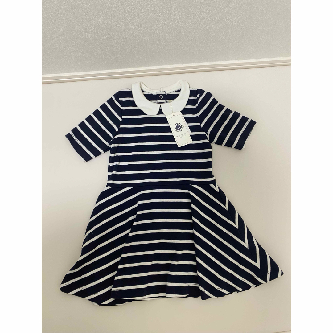 PETIT BATEAU - 新品未使用 プチバトー ボーダー ネイビー 半袖 PETIT BATEAU - 新品未使用 プチバトー ボーダー ネイビー 半袖