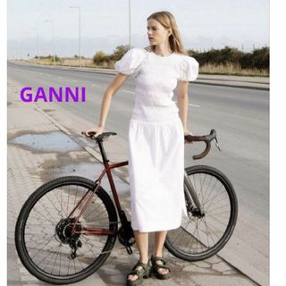 TOMORROWLAND - ❨新品❩ GANNI スモッキングディテール TOMORROWLAND - ❨新品❩ GANNI スモッキングディテール