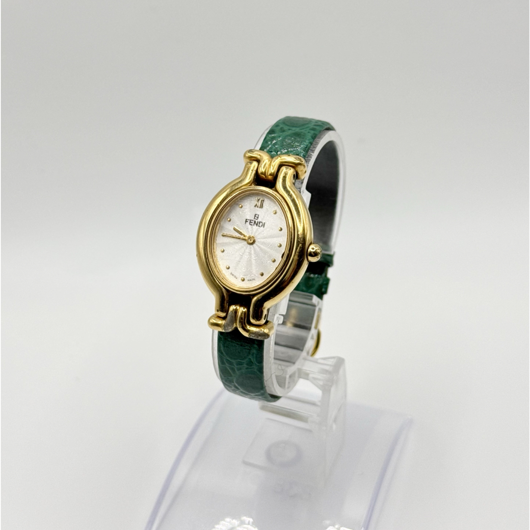 FENDI - FENDI フェンディ カメレオン 640L シルバー文字盤QZ FENDI - FENDI フェンディ カメレオン 640L シルバー文字盤QZ