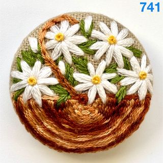 CHANEL - 未使用 CHANEL シャネル 24SS アンティーク風 スクエア CHANEL - 未使用 CHANEL シャネル 24SS アンティーク風 スクエア