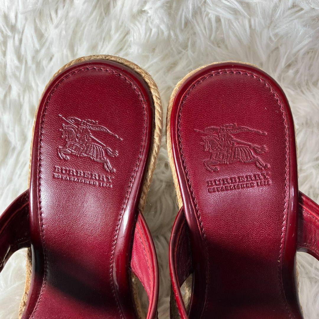 BURBERRY - 極美品 イタリア製 バーバリー ノバチェック BURBERRY - 極美品 イタリア製 バーバリー ノバチェック