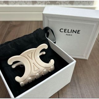 CELINE - 【中古】 CELINE セリーヌ トリオンフ スナップ ヘア CELINE - 【中古】 CELINE セリーヌ トリオンフ スナップ ヘア