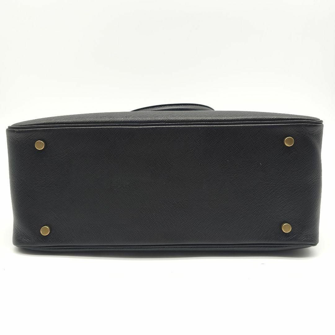 COACH - 【美品】希少 コーチ ハンドバッグ ブラック 内側レザー COACH - 【美品】希少 コーチ ハンドバッグ ブラック 内側レザー