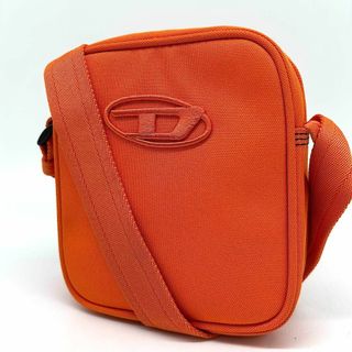 DIESEL(コーデュロイ ・ ショルダーバッグ)のフリマアイテム一覧 DIESEL(コーデュロイ ・ ショルダーバッグ)のフリマアイテム一覧