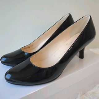 Cole Haan(ハイヒール/パンプス)のフリマアイテム一覧 Cole Haan(ハイヒール/パンプス)のフリマアイテム一覧