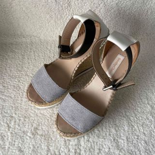 CHANEL - 美品❣️シャネル CHANEL サンダル ミュール 下駄 37 CHANEL - 美品❣️シャネル CHANEL サンダル ミュール 下駄 37
