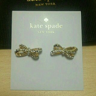 ケイトスペードニューヨーク(kate spade NEW YORK)の【新品】ケイト・スペード　ピアス　バッグ付(ピアス)