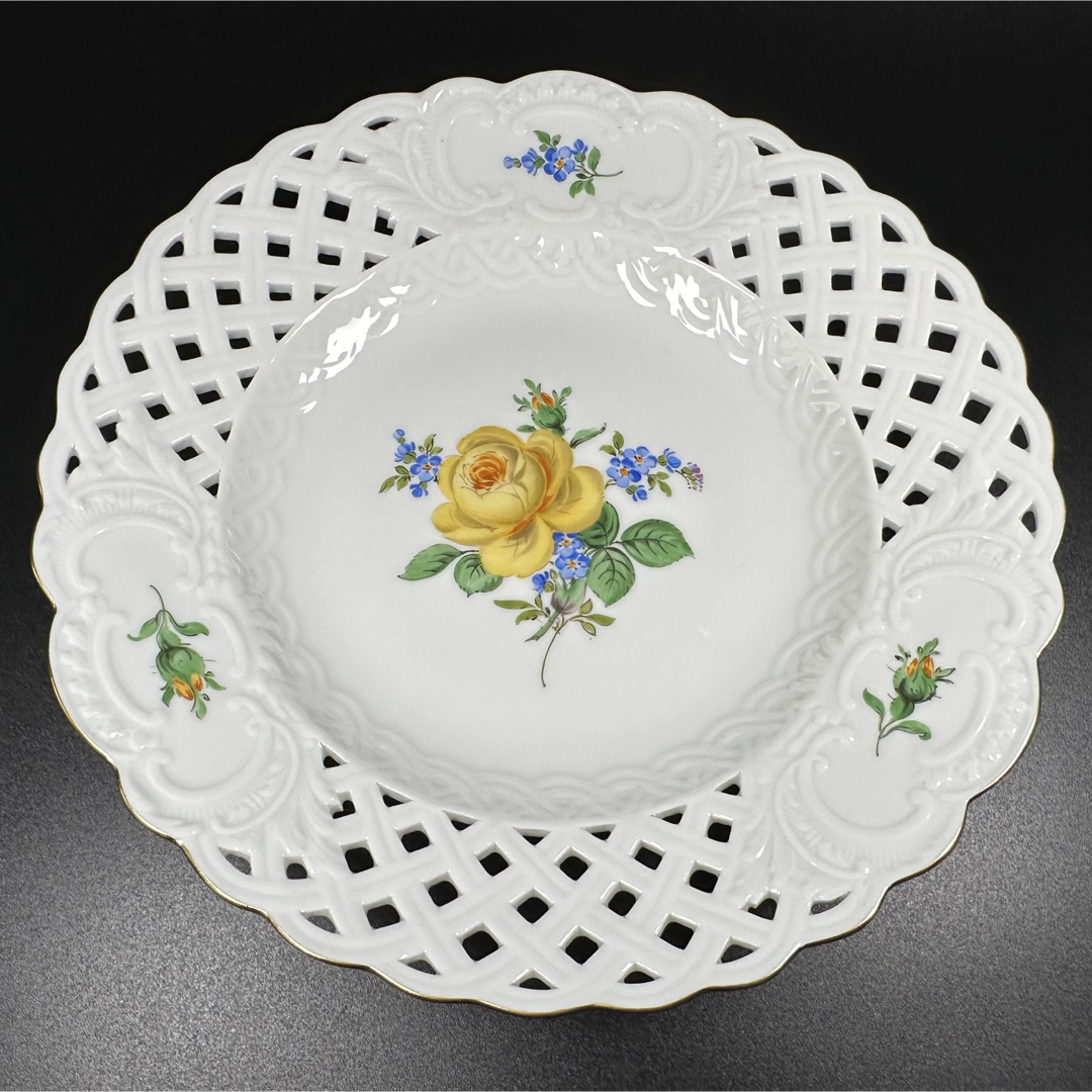 MEISSEN - 新品 マイセン 金彩 イエローローズ勿忘草レース MEISSEN - 新品 マイセン 金彩 イエローローズ勿忘草レース