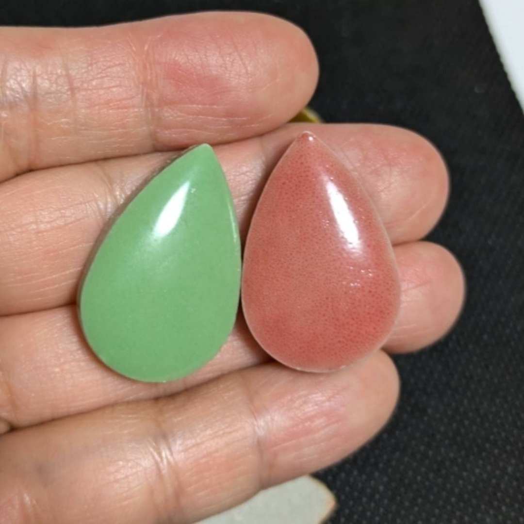 タイル　アンティーク　レトロ　しずく型　ハンドメイド　アクセサリーパーツ　 ハンドメイドの素材/材料(各種パーツ)の商品写真